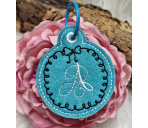 Stickdatei - ITH Anhänger Schleifchen Monogram A